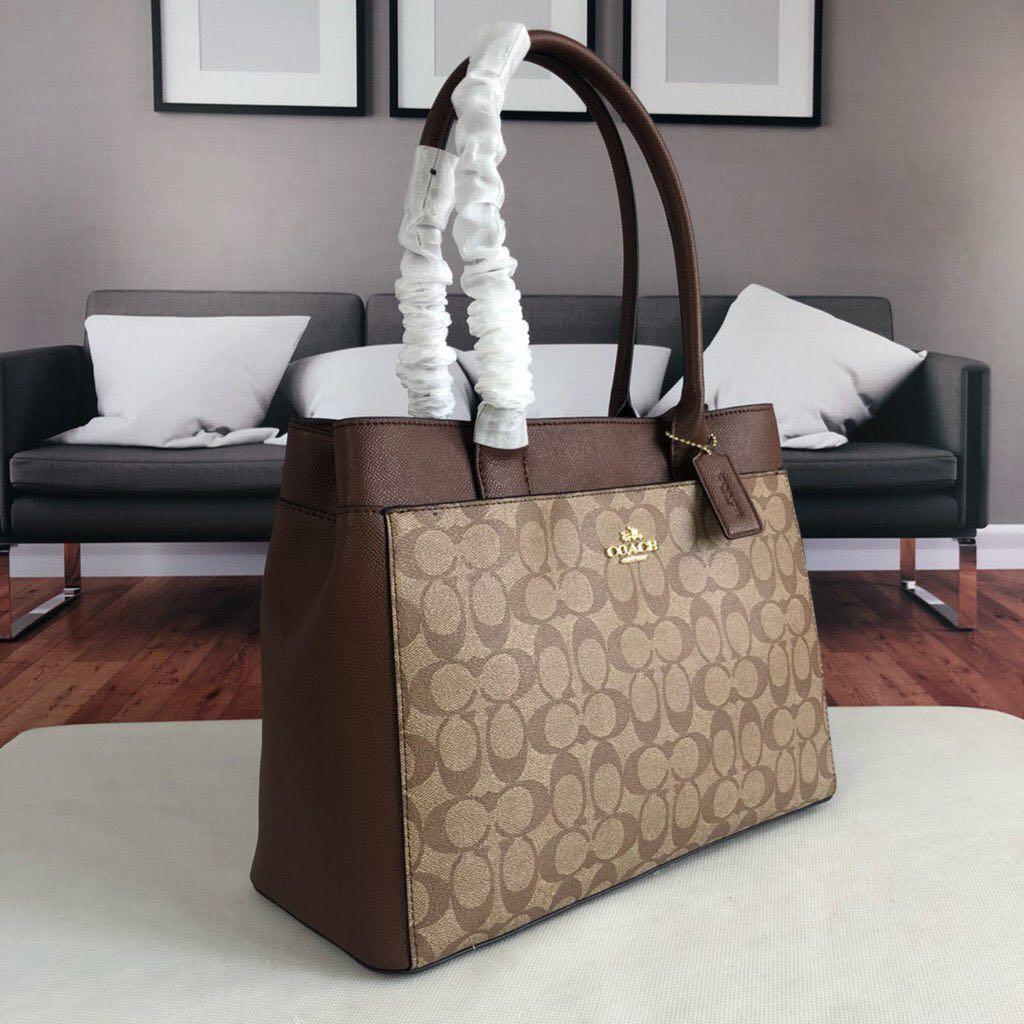 Authentic coach casey tote in signature canvas