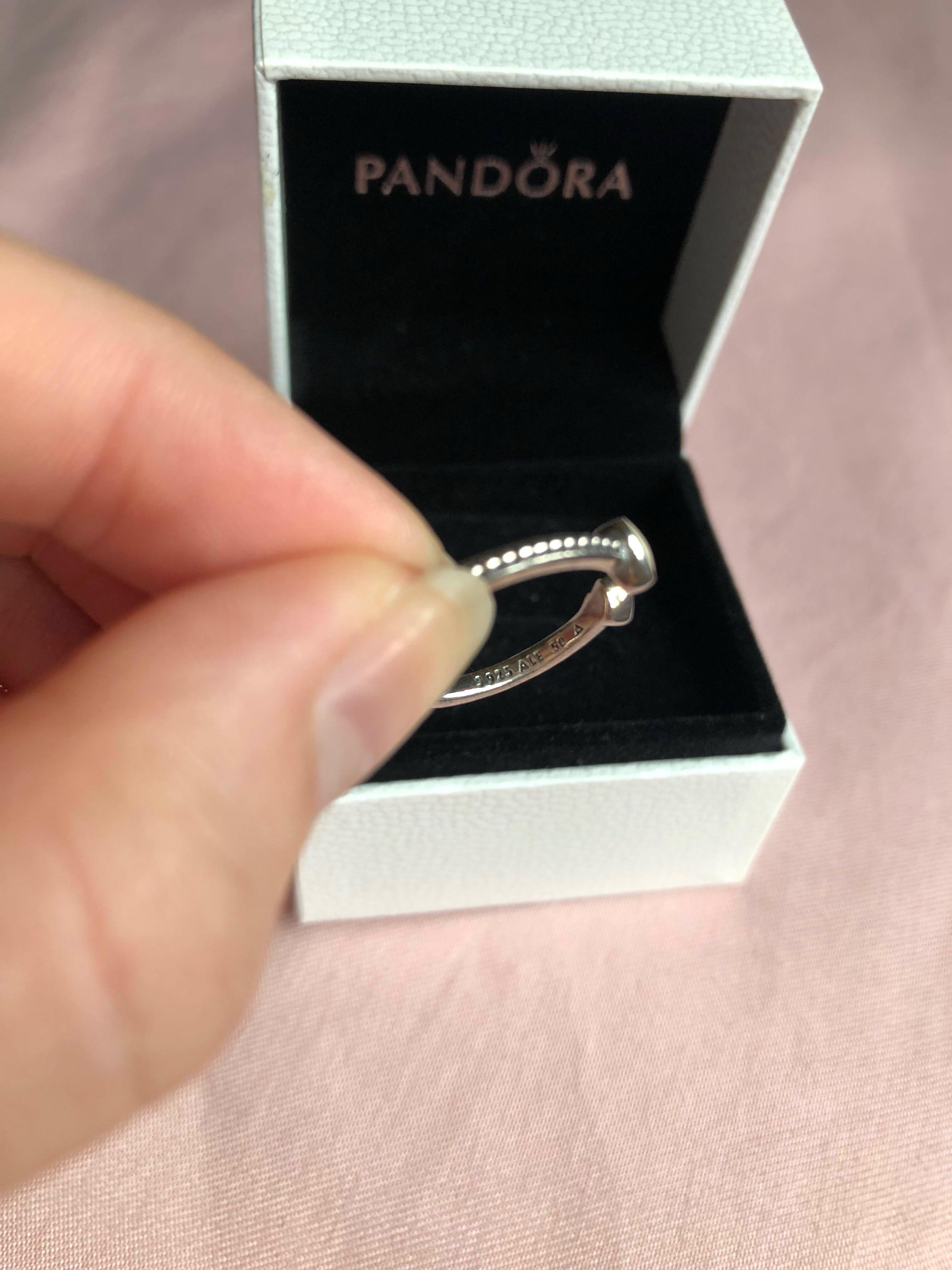Authentic PANDORA Hearts of Love Ring Size 50 CNY88