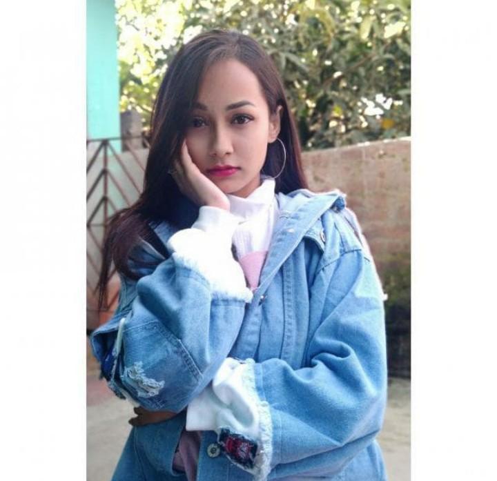 casual faux pocket ripped letter number applique hooded jacket