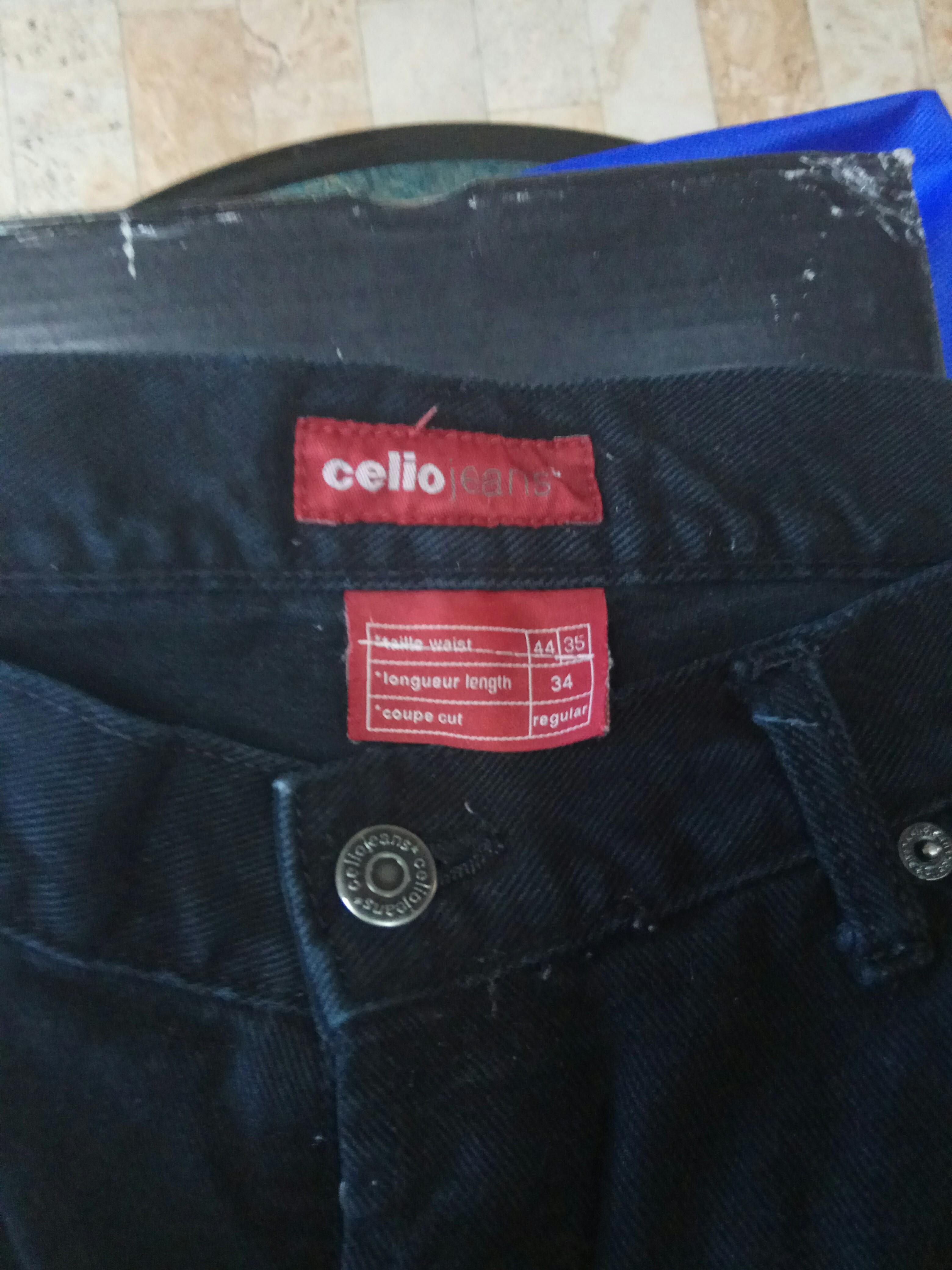 CELIO JEANS BLACK BUTTON FLY (Category: Jeans) located in Manila. Submitted by mysteriousjohnny (Listing ID 212202153, Image 2). Description: CELIO JEANS BLACK BUTTON FLY COLOR WAY BLACK SIZE 34 Original price is 2800pesos Now selling at 1500pesos only 9/10 CONDITION MEETUPS ANY LRT STATIONS CALL OR TEXT ME AT 09157777680 JOHN.