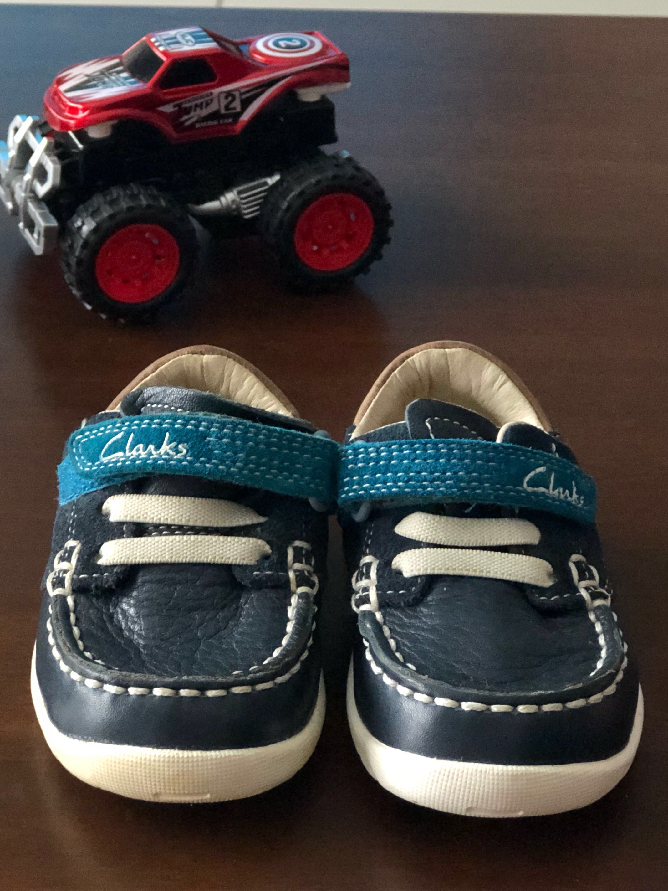 Clarks Baby Shoes (1 Years Old) 100 Original , Babies & Kids, Babies