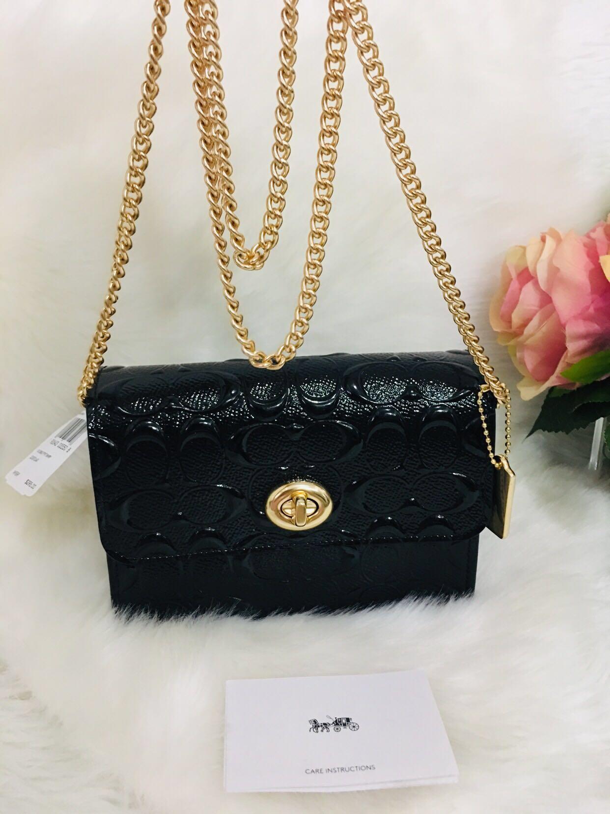 Coach bowery crossbody clearance in signature leather