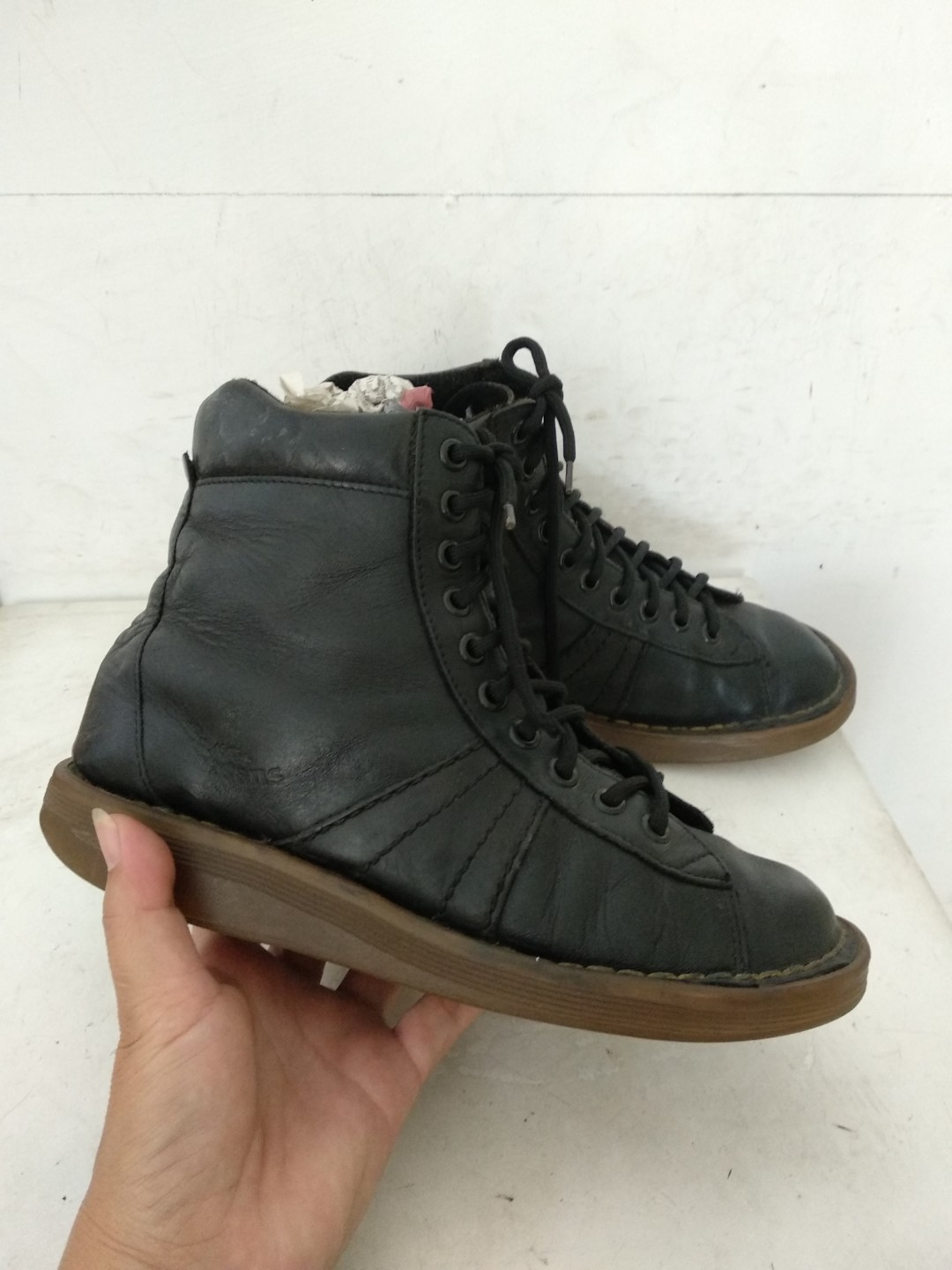 Dr Martens Anak Men S Fashion Men S Footwear Boots On Carousell