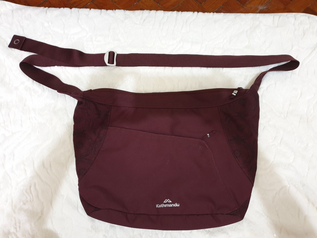 kathmandu shoulder bag