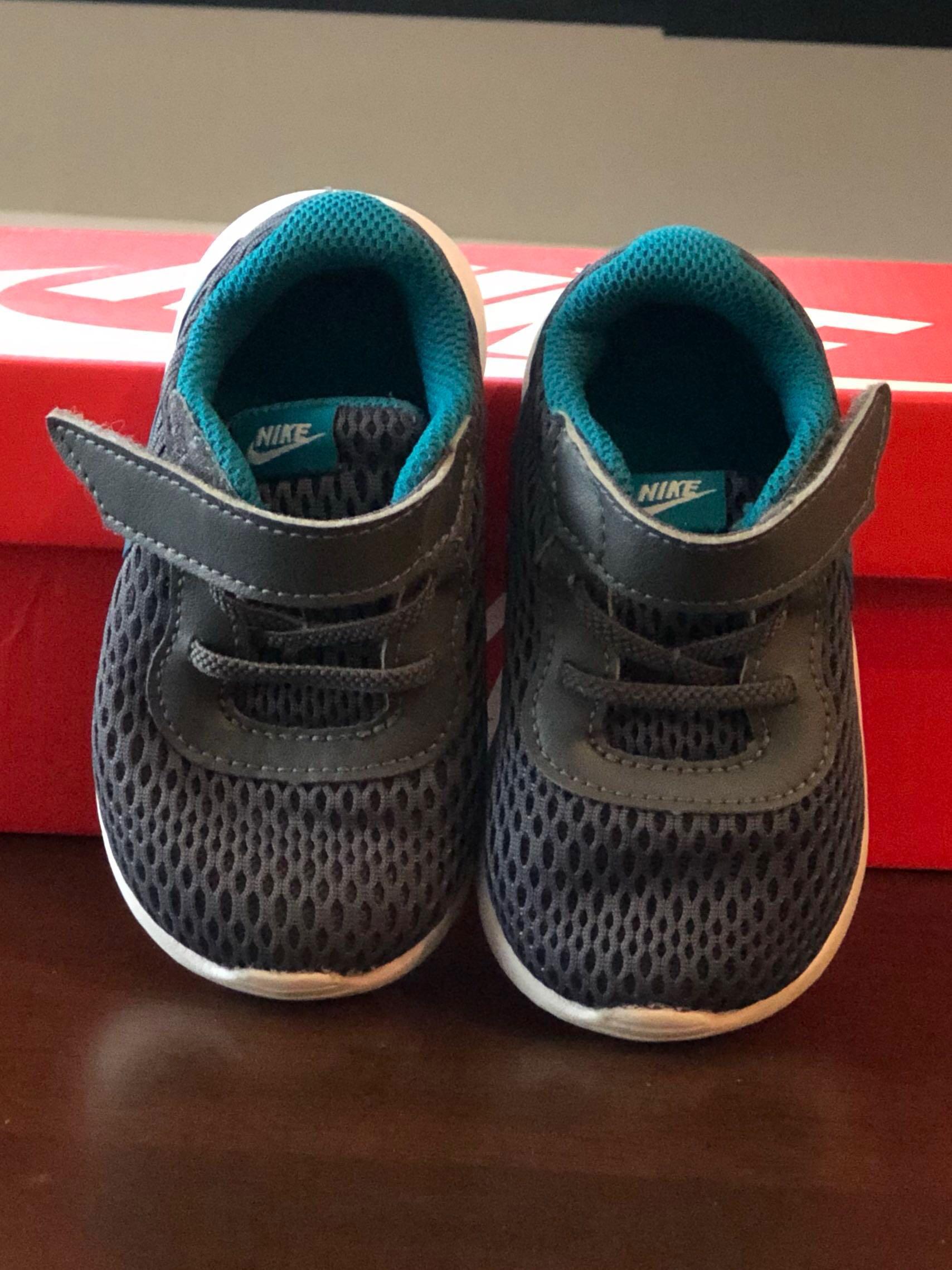 nike baby shoes 1 year old