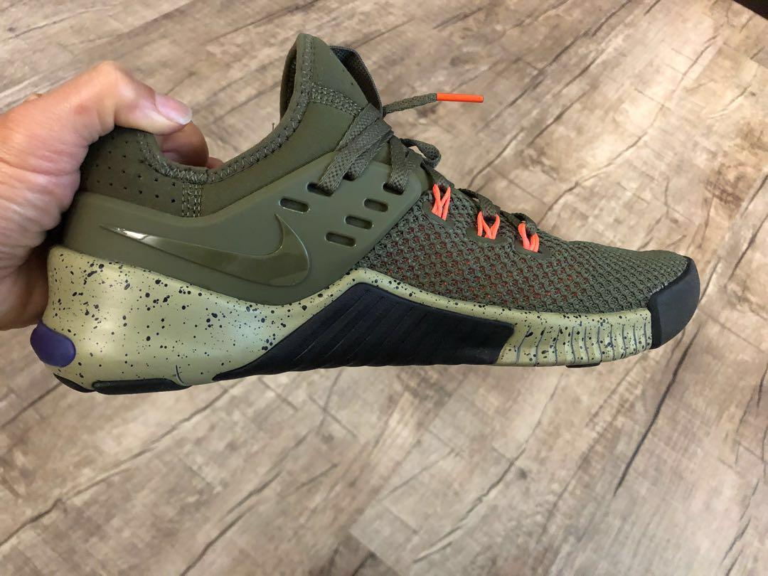 Free x metcon top gym/cross training shoe