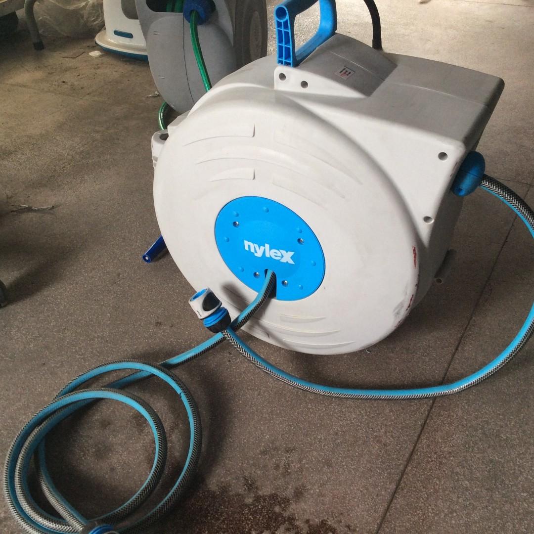 Nylex 30 Meters Auto Hose Reel, Car Parts & Accessories on Carousell