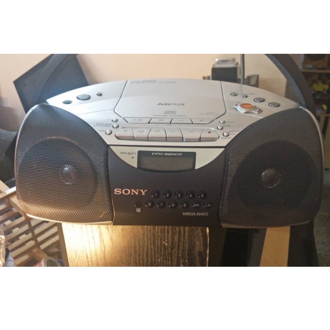 Sony CFDS20CP CD Radio Cassette Recorder, Audio, Portable Music