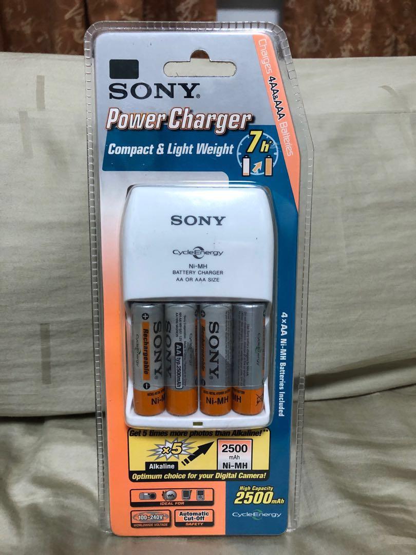 Sony Charger for Cycle Energy Ni-MH batteries /w 4 AA 2500mAh rechargeable  batteries, Mobile Phones & Gadgets, Mobile & Gadget Accessories, Power  Banks & Chargers on Carousell