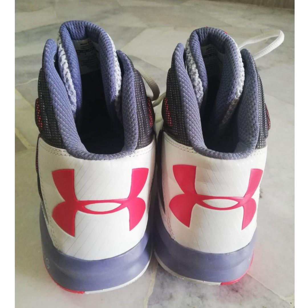 Men's ua rocket 3 basketball shoes deals