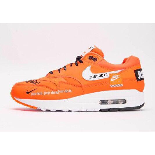 air max 1 lux just do it