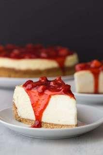 HALAL New York Style Cheesecake with Homemade Strawberry sauce