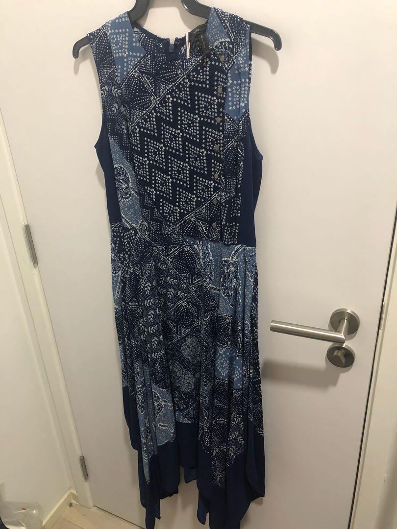 Bcbg sale scarf dress