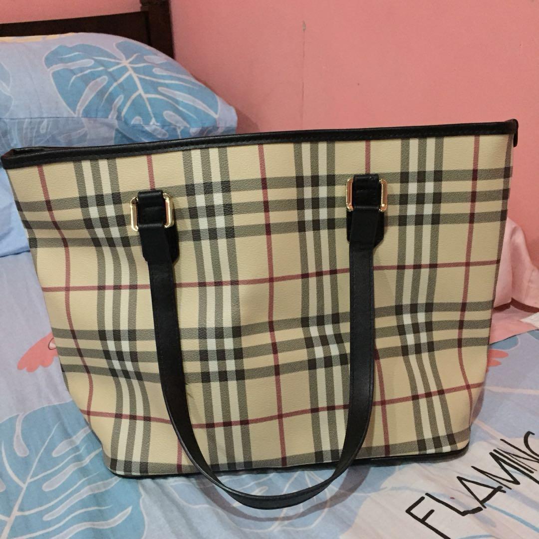 Burberry sales inspired handbags