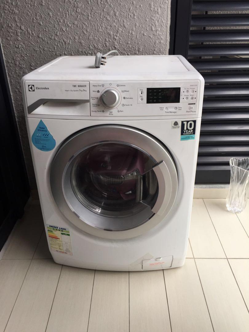Electrolux washing &dry Washing Machine, TV & Home Appliances, Washing
