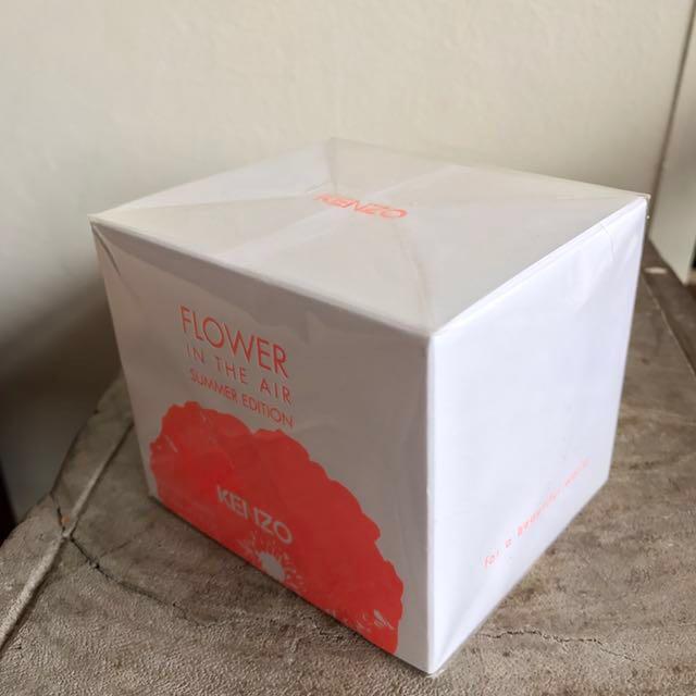 Coffret kenzo flower in the outlet air