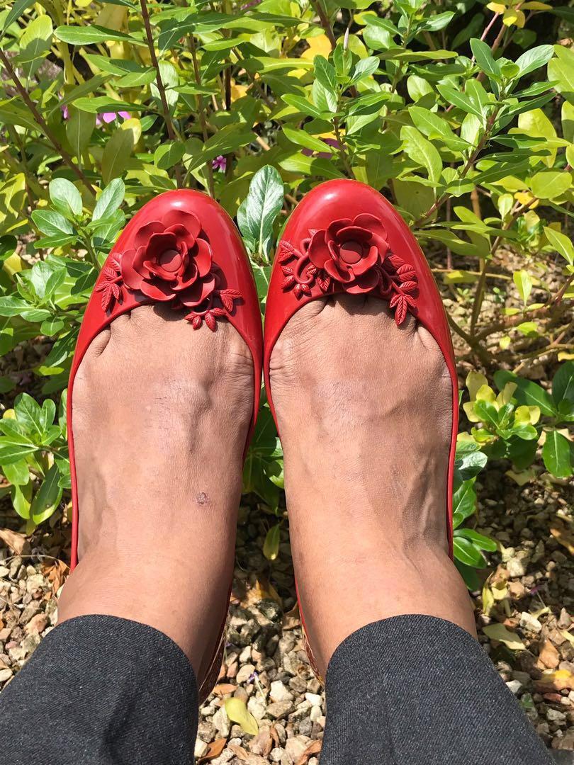 Melissa Space Love Flower flats Women s Fashion Footwear Flats on Carousell