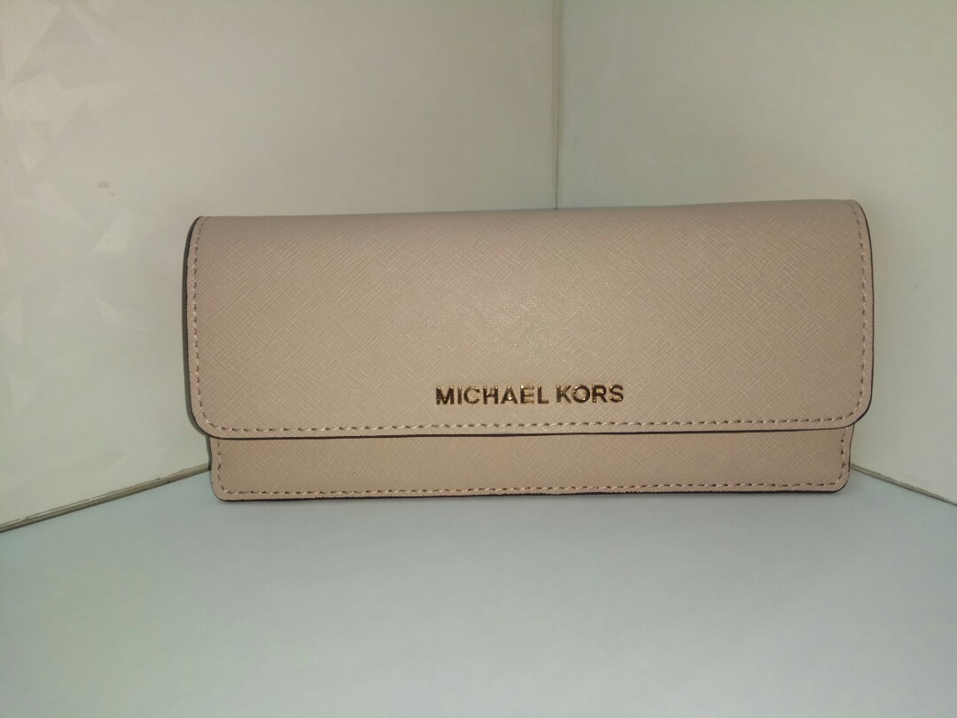 michael kors ballet wallet