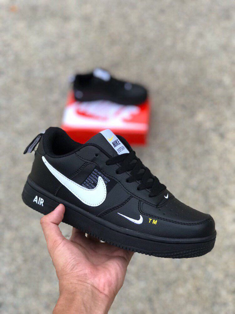 Nike Air force Utility Black Lowcut 