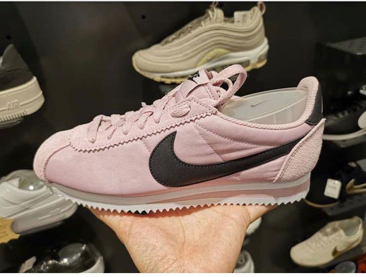 nike classic cortez harga