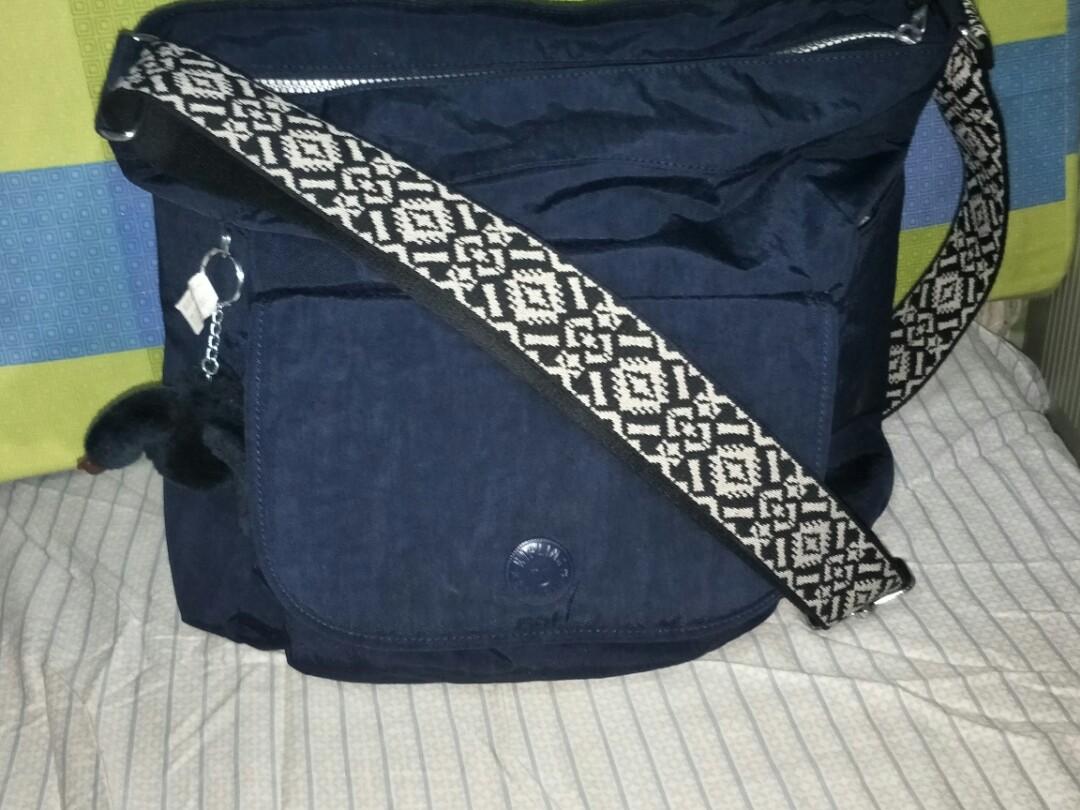 Kipling nyrie best sale