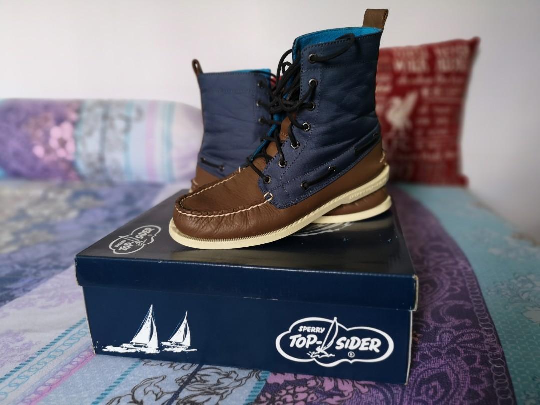 Footwear, Boots 