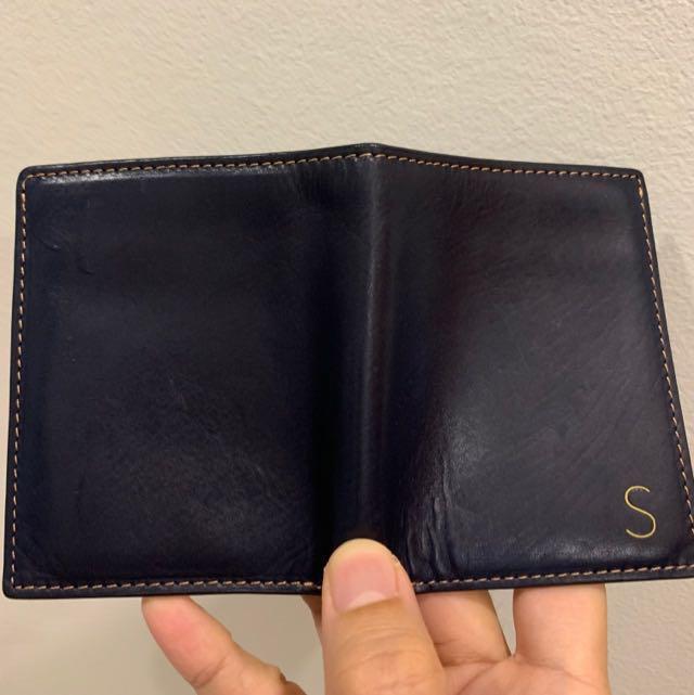 the slim wallet the thinnest luxury bifold SpringCleanAndCarouSell