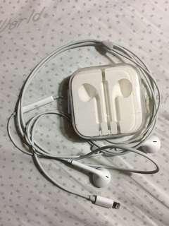 Apple headset for ipad, iphone 7,8 and above