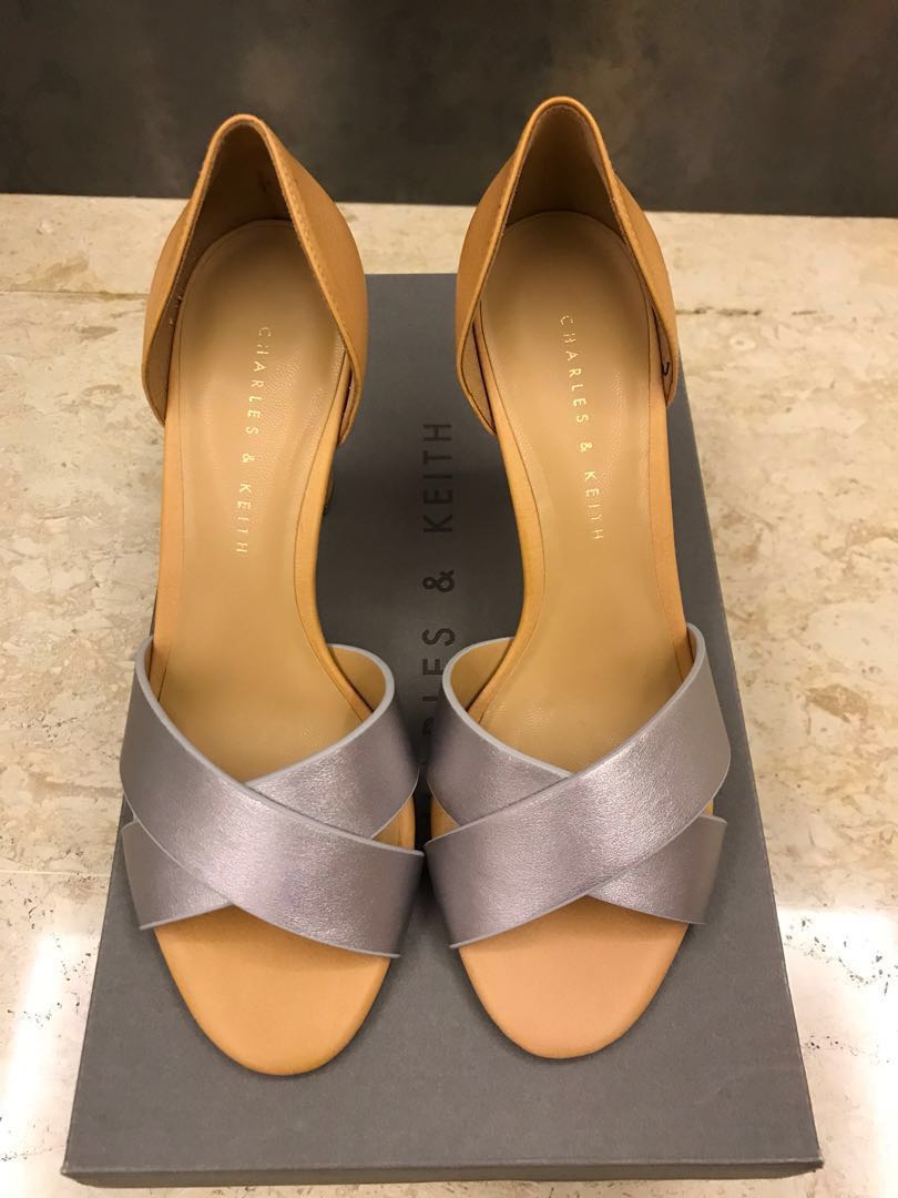 Charles and keith ladies footwear discount