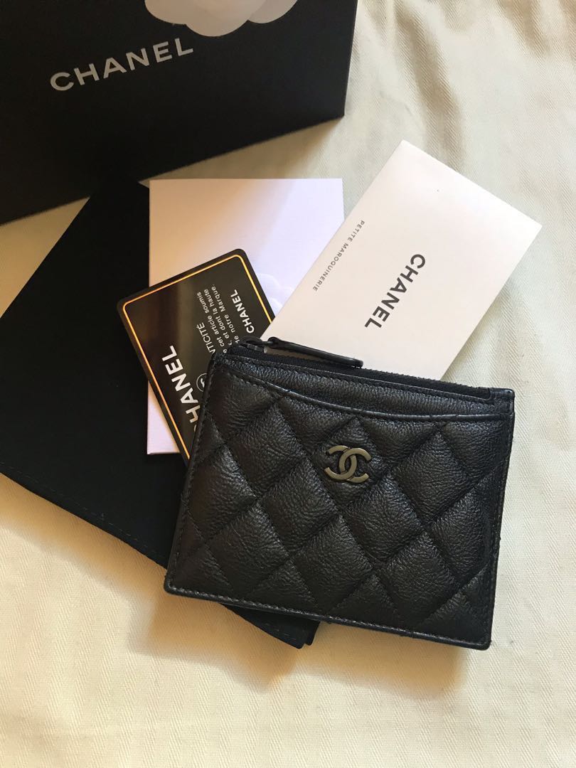Chanel so sales black card holder