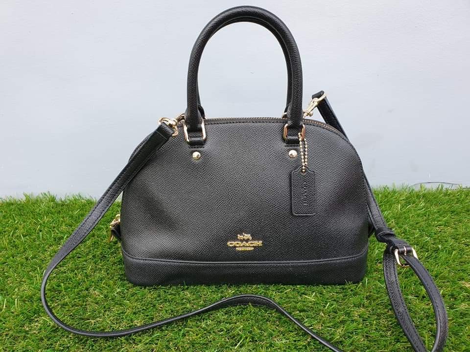 Coach Alma black 25cm genuine leather 