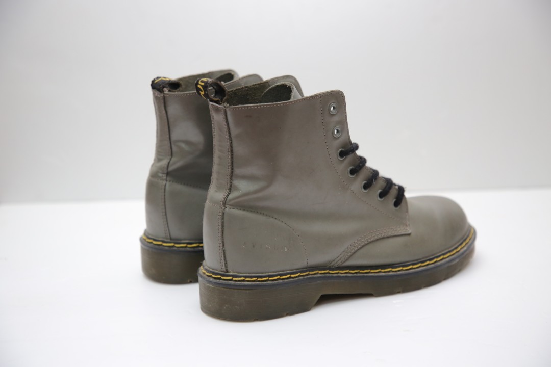 Evisu boots cheap