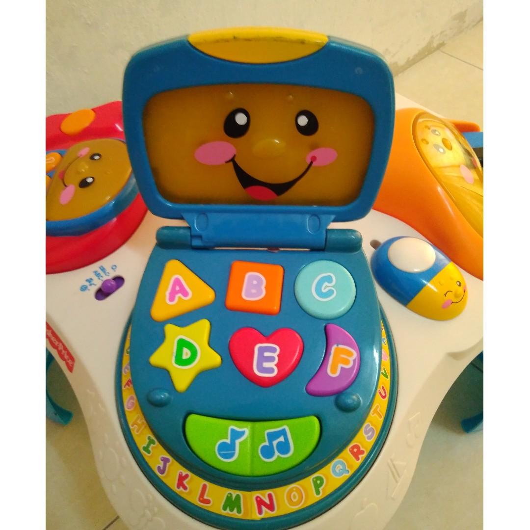 Fisher Price Laugh Learn Fun with Friends Musical Table Activity Center