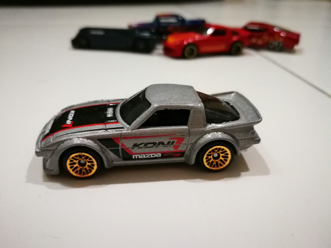 hot wheels mazda rx 7 2019