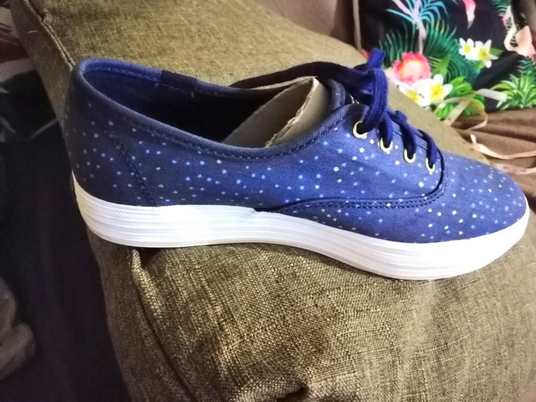 Keds triple outlet night showers