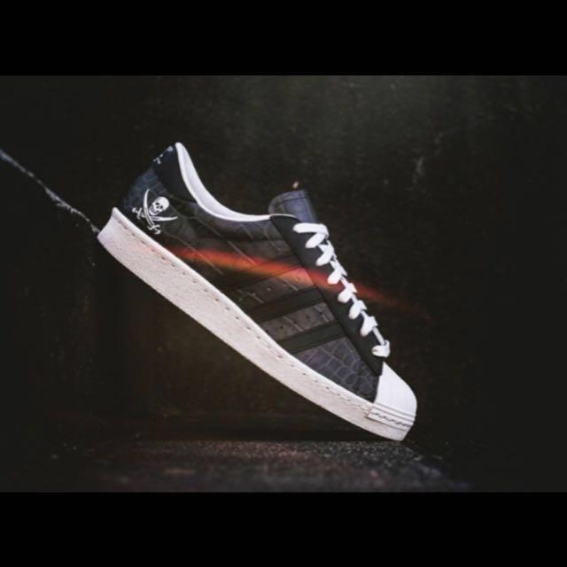 adidas superstar neighborhood