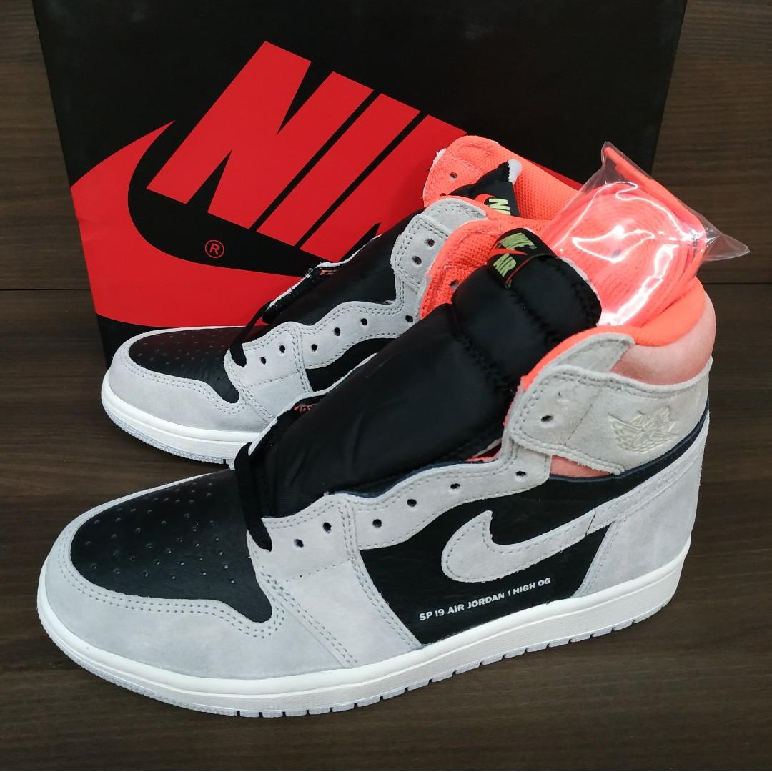 Nike Air Jordan 1 Retro High Neutral Grey Hyper Crimson