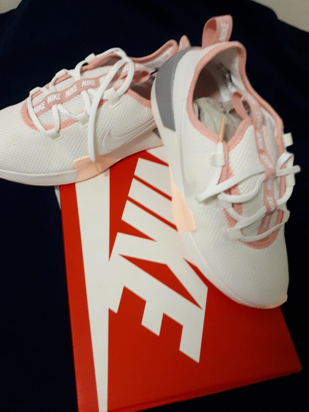 nike ashin modern run women's