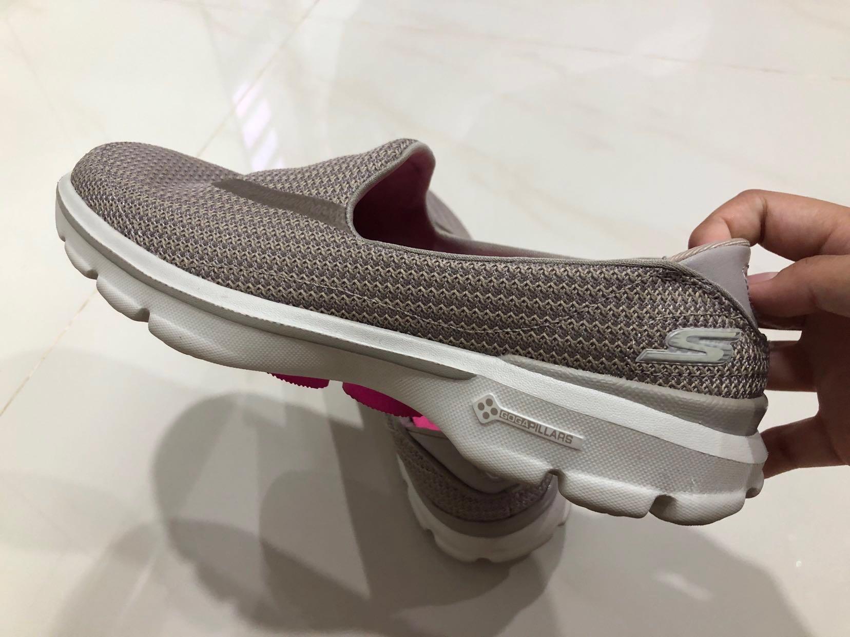 Skechers go walk 3 sales 2019