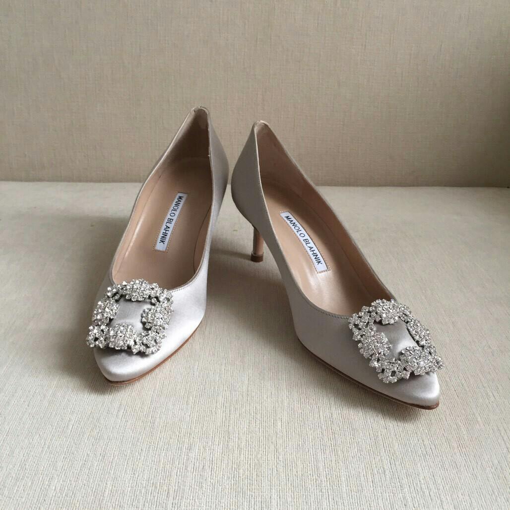 Manolo blahnik hangisi 50mm cheap
