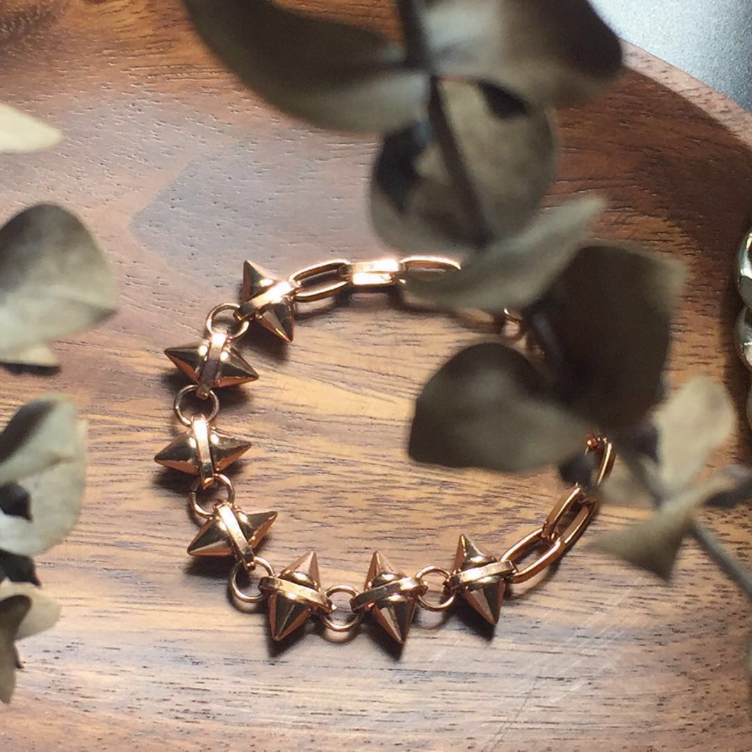 Rose Gold Spike Bracelet Women s Fashion Jewelry Organisers