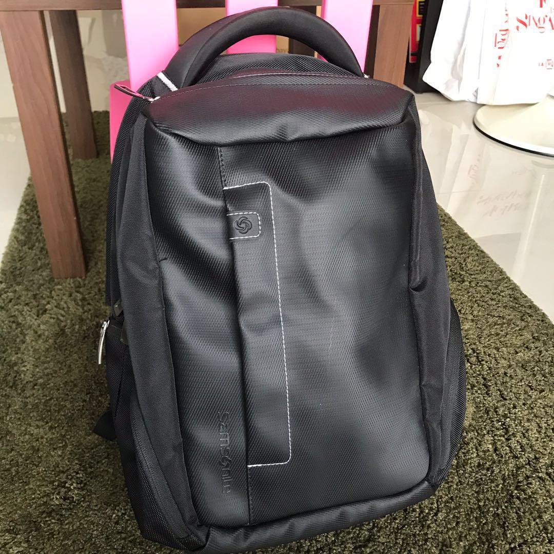 samsonite locus v