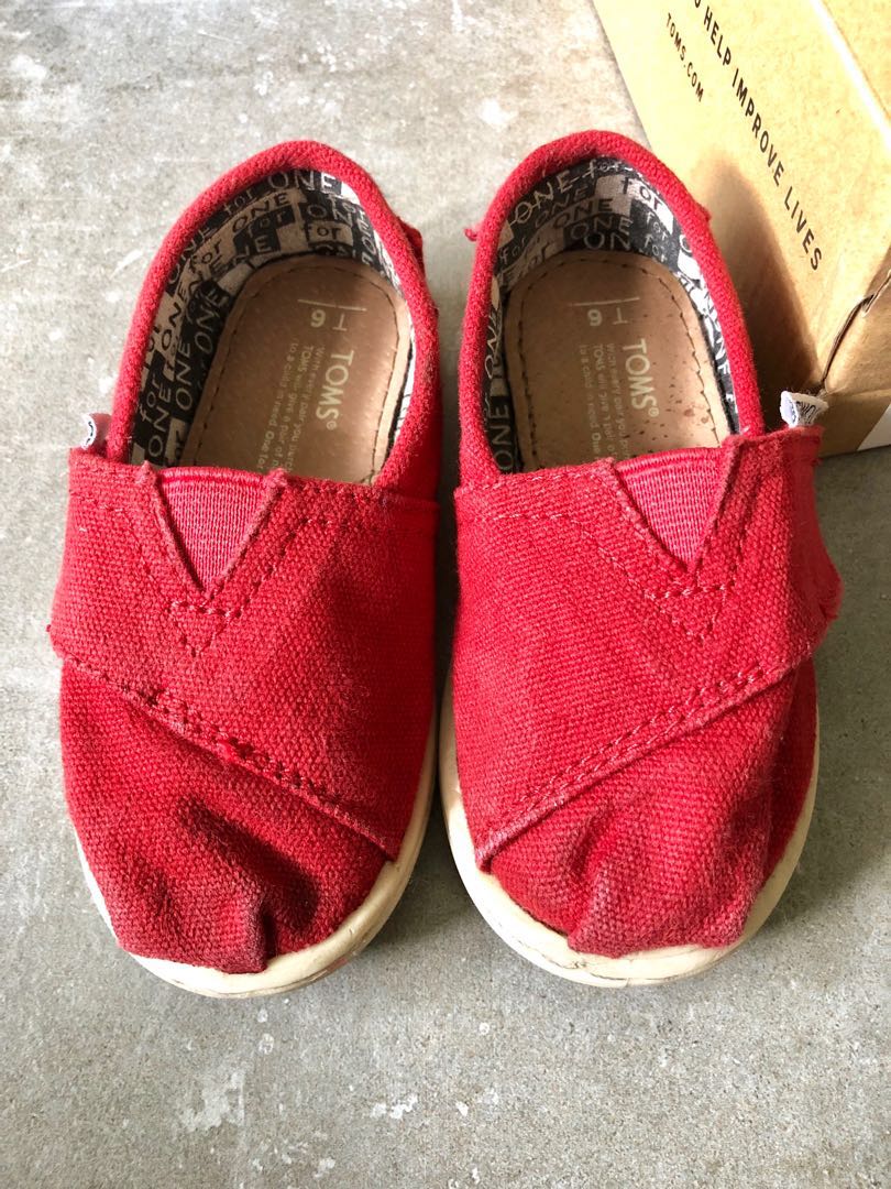 Toms shoes in red - preloved, Babies 