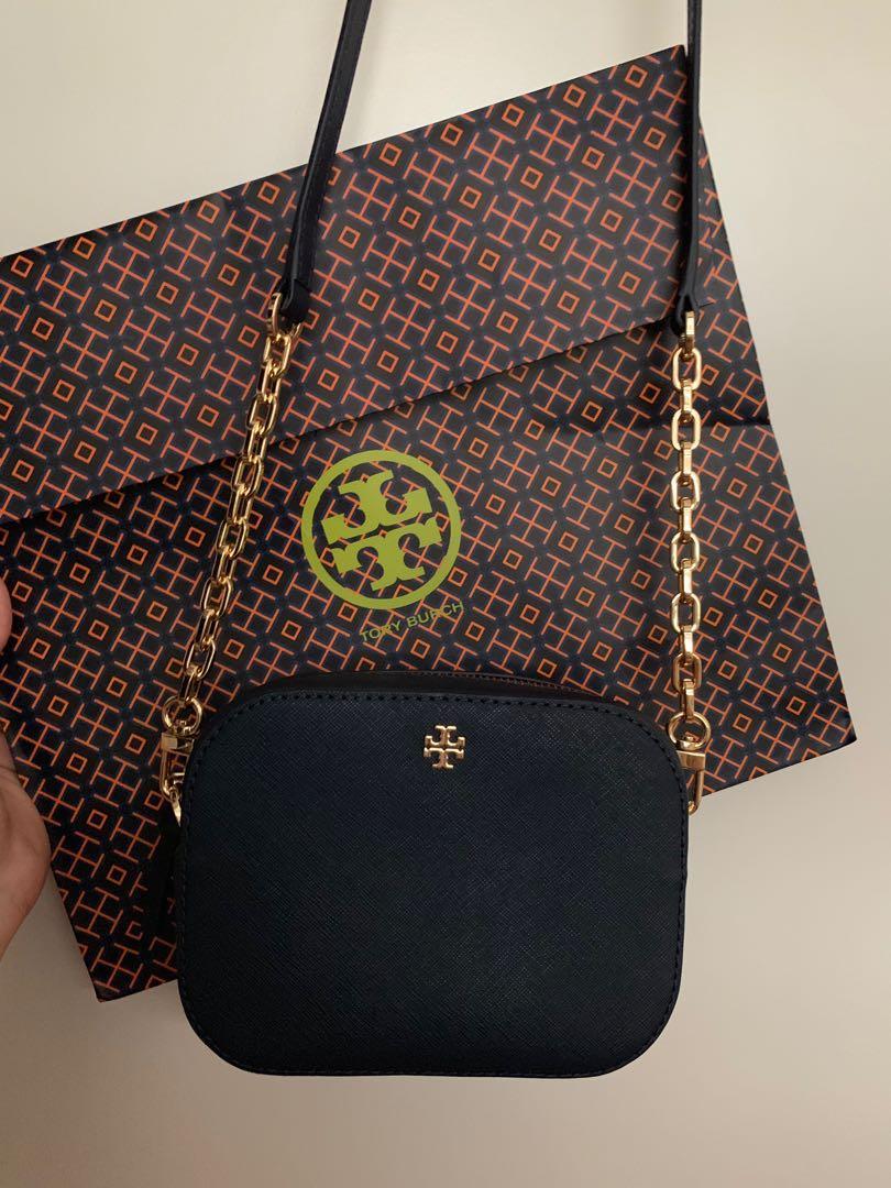 Emerson round crossbody top