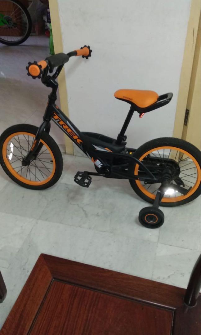 trek training wheels