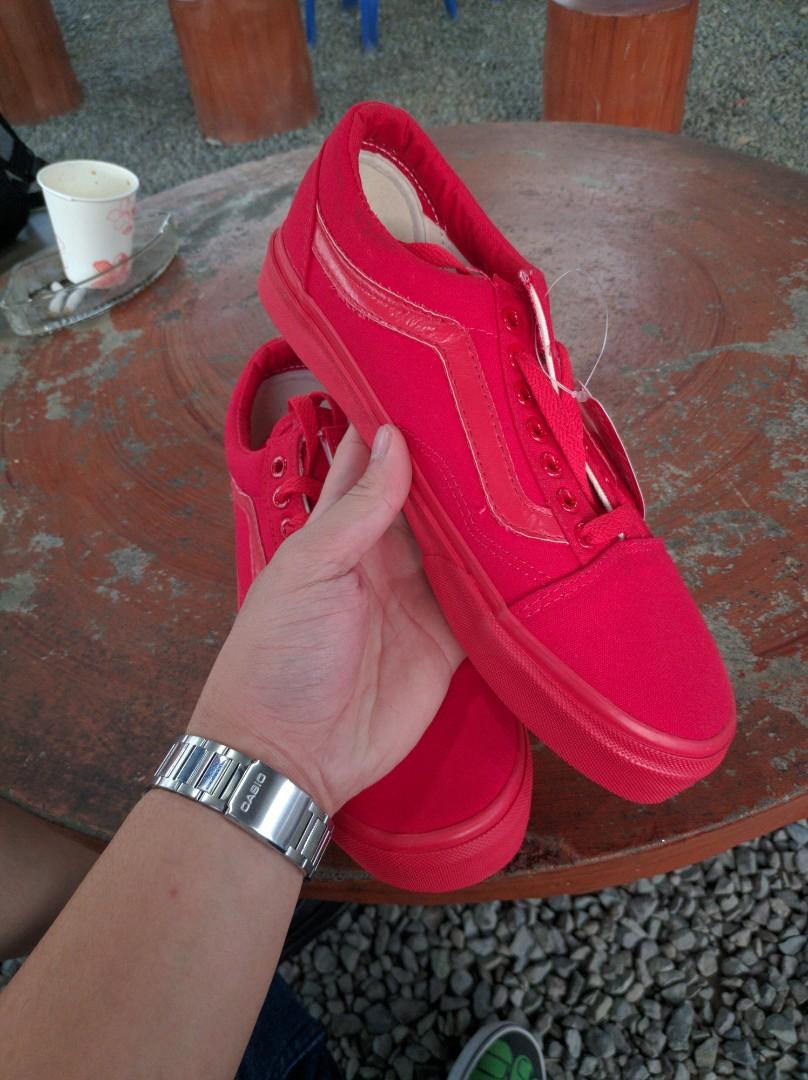 triple red vans