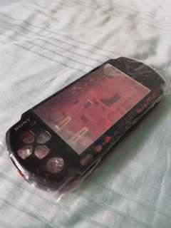 Black and Red PSP 3000 case replacement