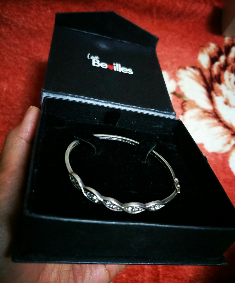 Bevilles bangles outlet