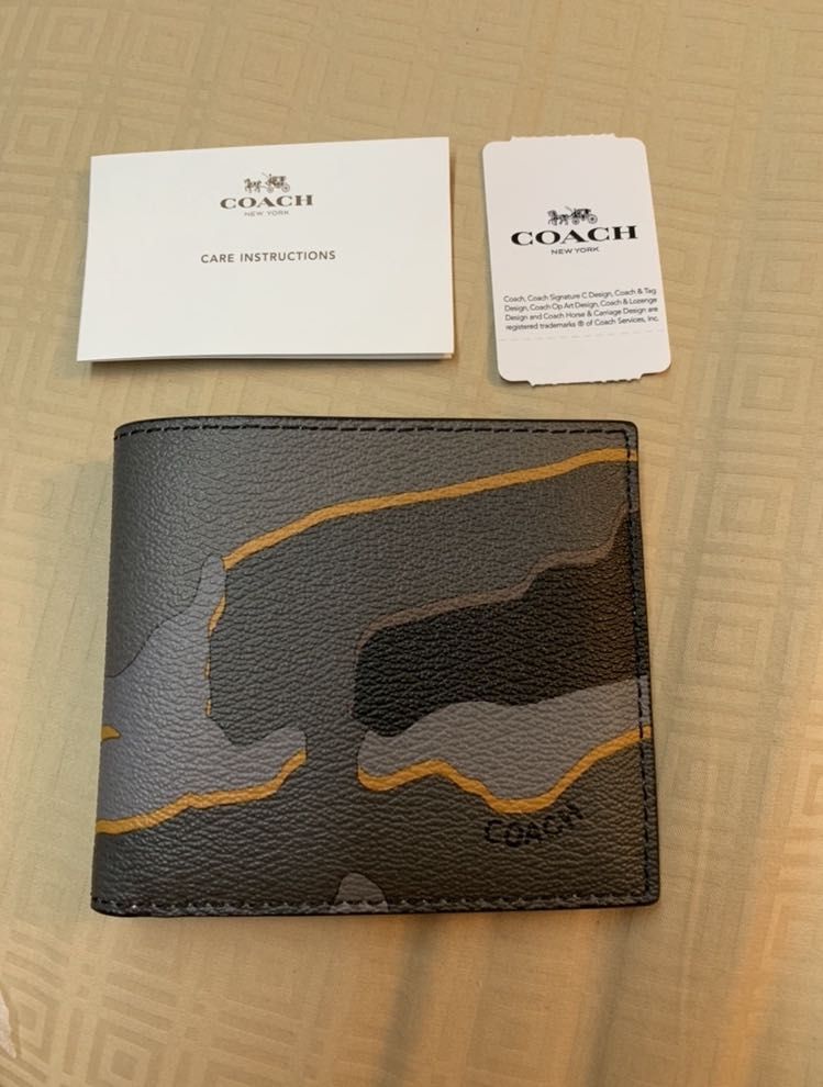 Camo coach wallet discount men