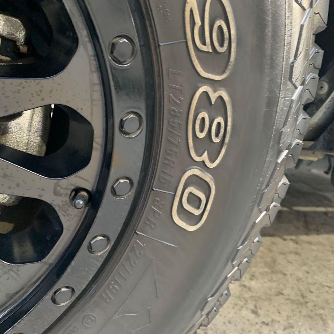 Fuel sports rims truck Nissan Navara np300, Car Accessories, Tyres